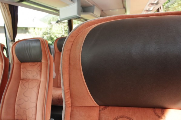 Komfortable Sitze im Setra 416 GT HD 50 Sitzer